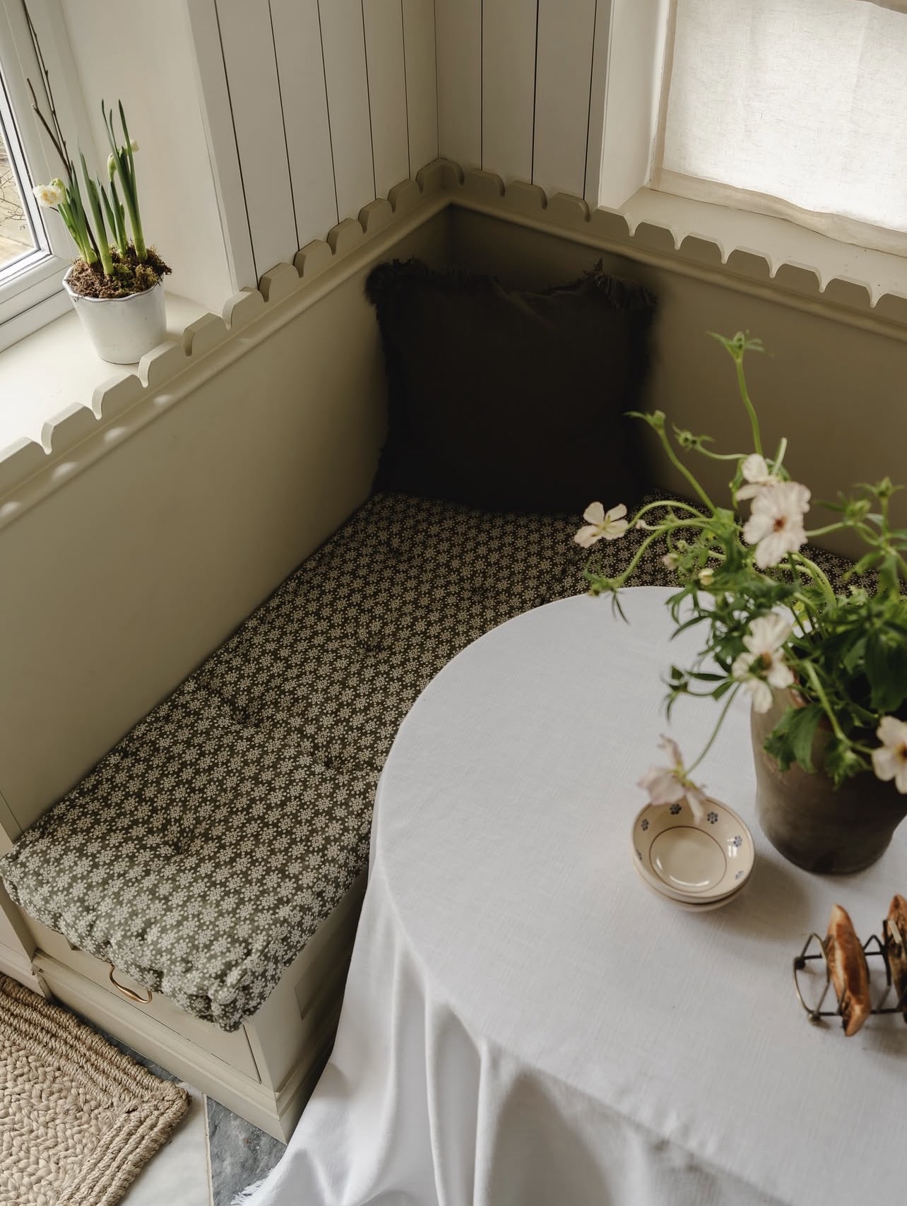 Luna Forest Green Blotch on Dune Linen - Image 4