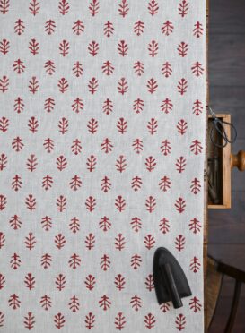 Inca Grande Indian Red on Dune