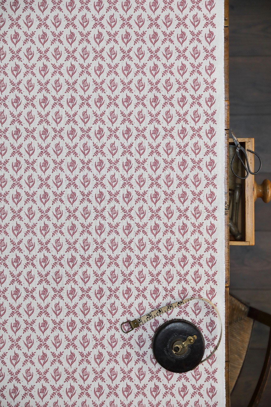 Tulip Trellis Maroon on Cream Linen