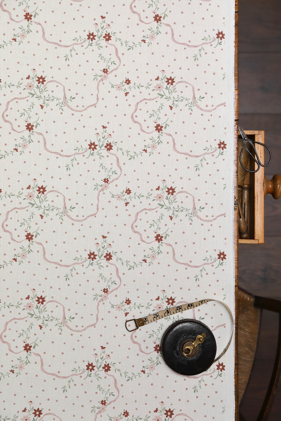 Cordee Caramel Pinks on Double Cream Linen