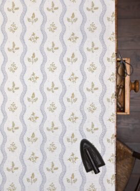 Zaggie Blues + Soft Sages on Ivory Linen