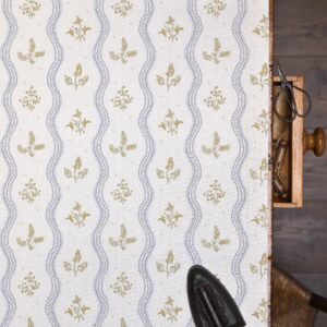 Zaggie Blues + Soft Sages on Ivory Linen