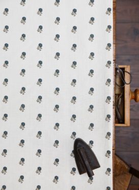 Little Anni {Midi Scale} Tealy Blues on Ivory Linen