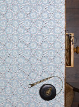 Sundance II colour Large Salcombe Blue + Red on Ivory Linen
