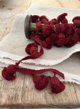 Beautiful Burgundy Thistle Trim ~ £14.95