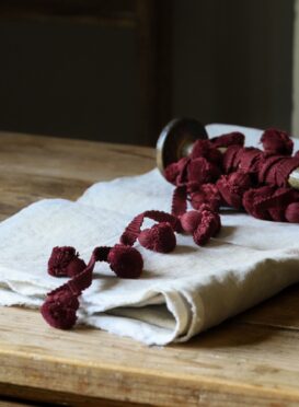 Beautiful Burgundy Thistle Trim ~ £14.95